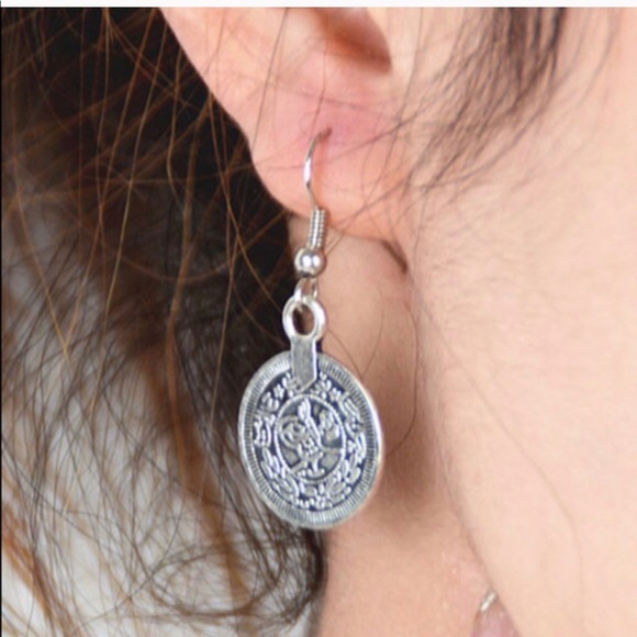 Coin earrings - Picture 3 of 4